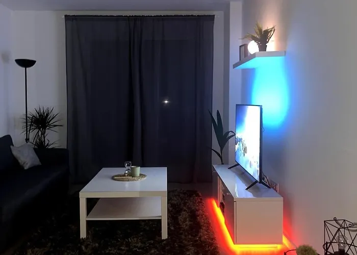 Modern In Nueva Andalucia